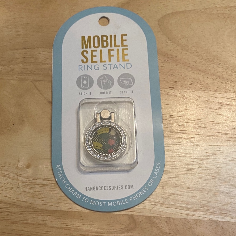 Mobile Selfie Ring Stand - Tropical Toucan Silver